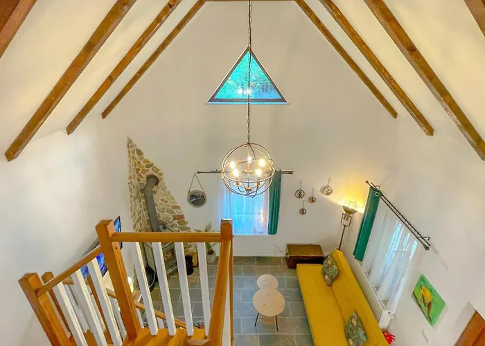 Vilux With Indoor Private Parking