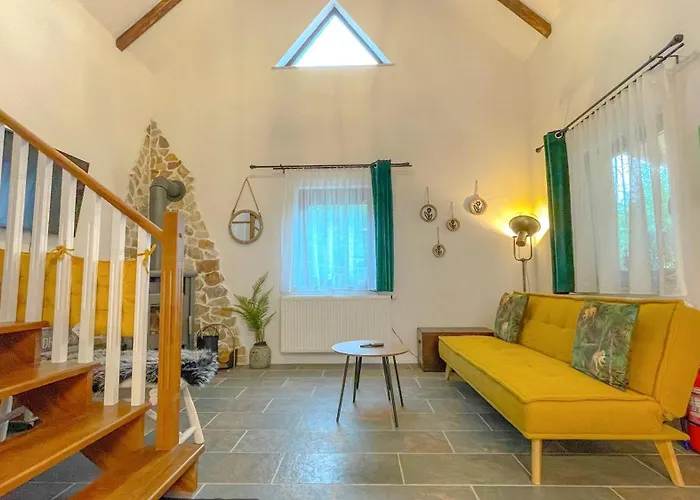 Vilux With Indoor Private Parking