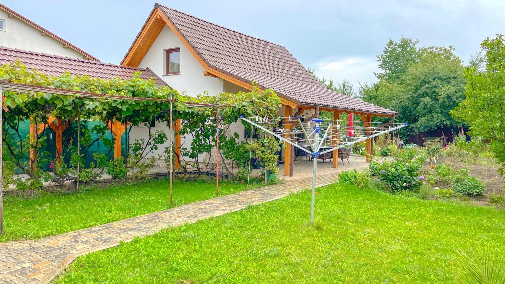 Vilux With Indoor Private Parking Apartamento