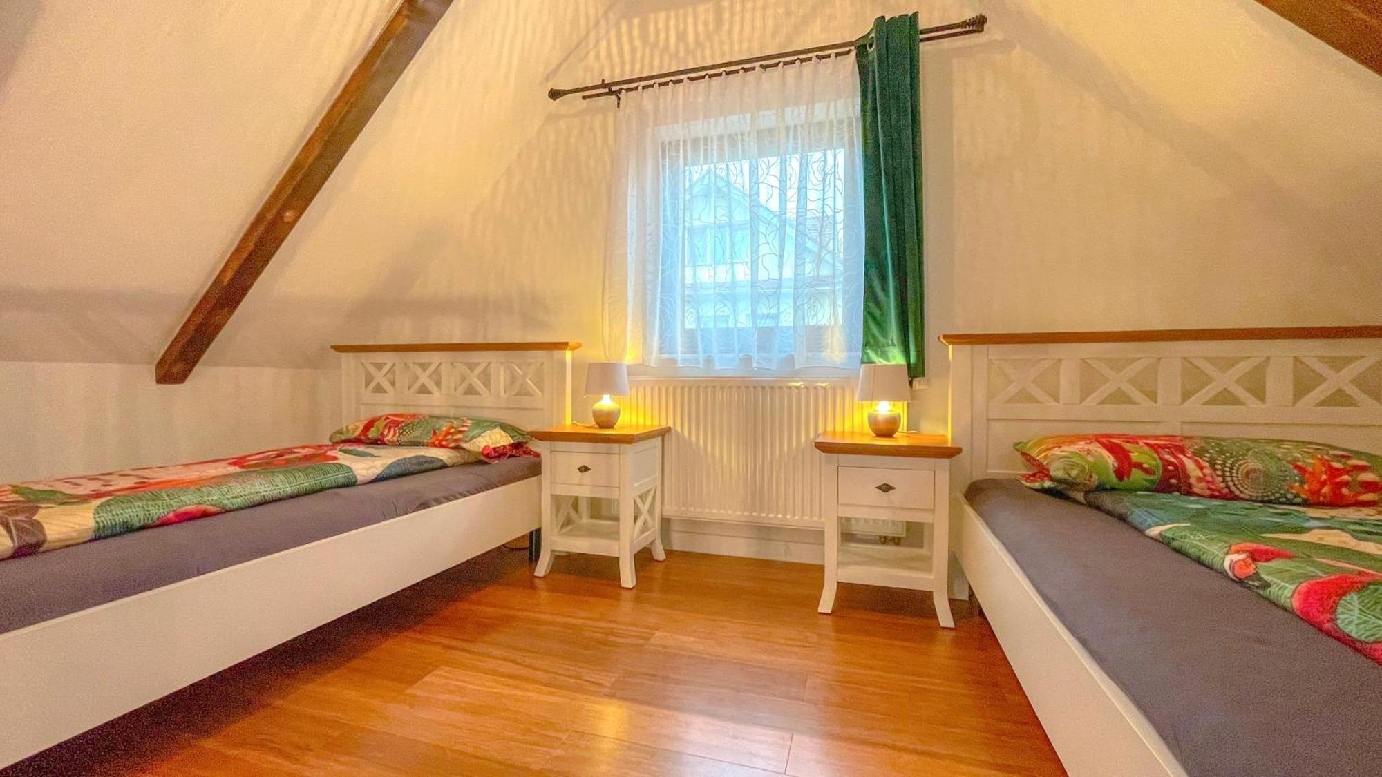 Vilux With Indoor Private Parking