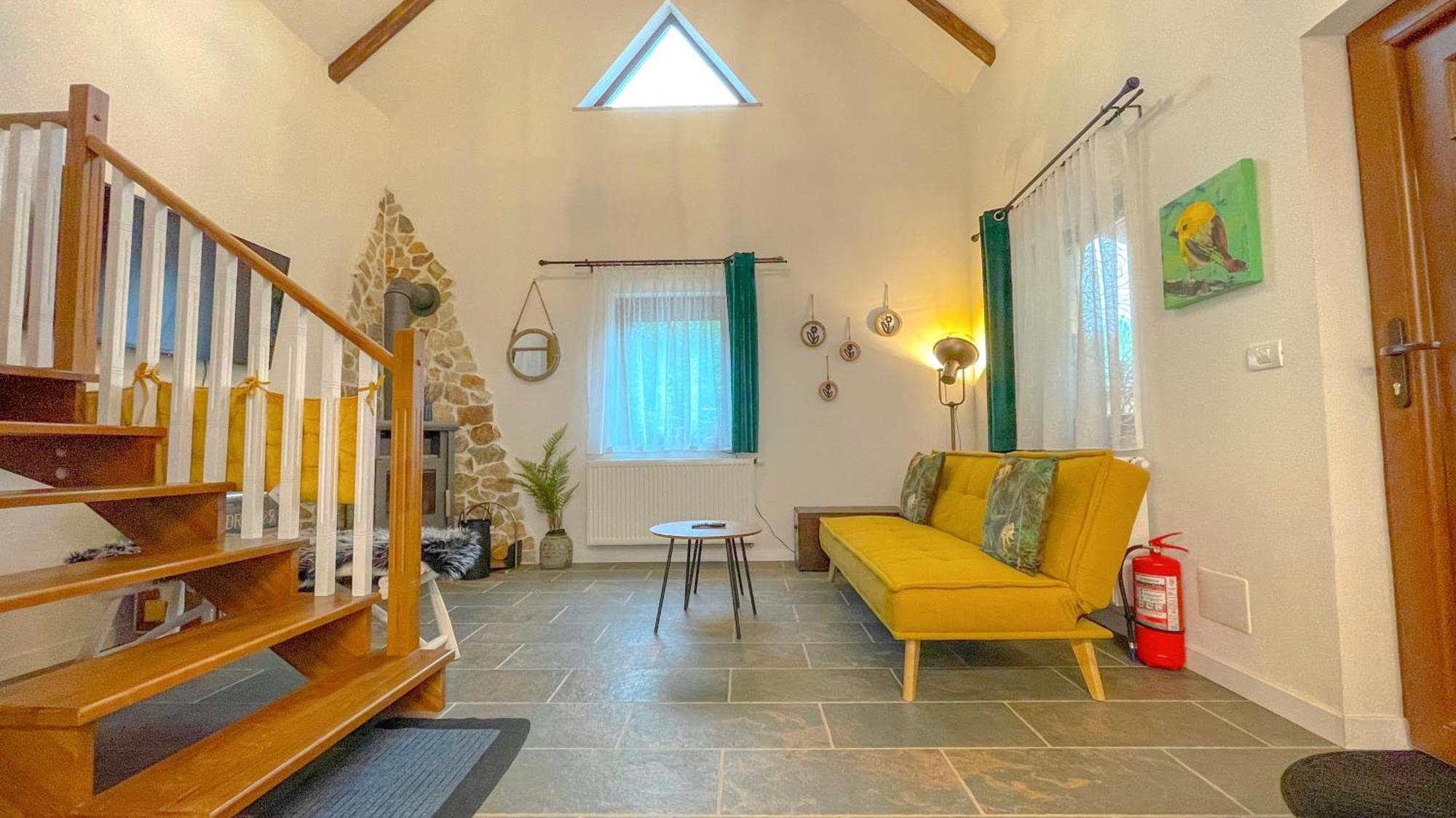Vilux With Indoor Private Parking